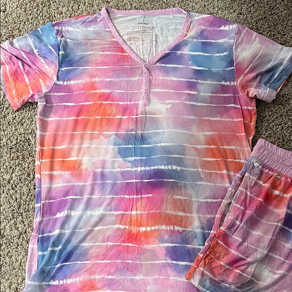 Women’s size Small Little Sleepies Colorful Tie-Dye Pajama Set - Picture 5 of 5